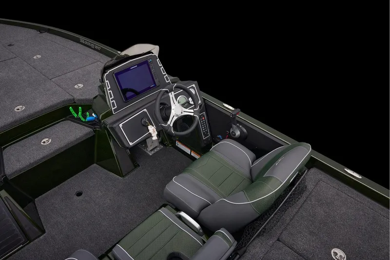 Slide: The Image of NOCO Genius GENPRO 10X3 charger installed in 2026 Ranger Z521 boat. - 34