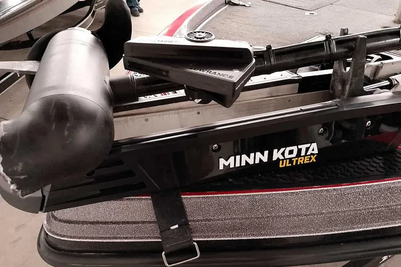 Slide: The Image of Minn Kota Ultrex trolling motor on 2021 Ranger Z520L boat deck. - 25