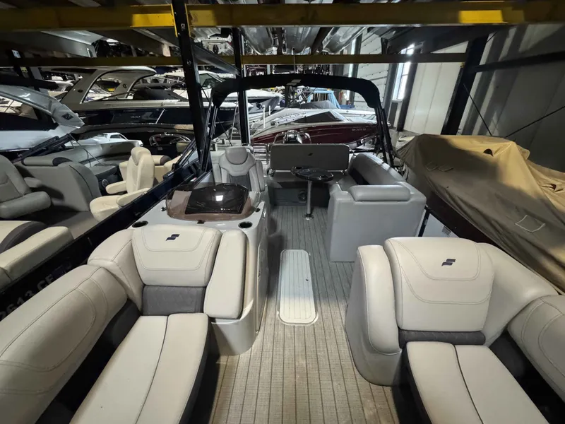 Slide: The Image of Starcraft CX 23DL Bar 2023 - 9