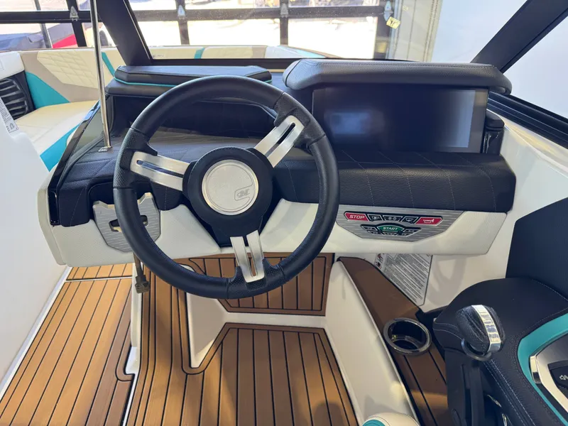 Slide: The Image of Nautique Super Air Nautique G23 2024 - 26