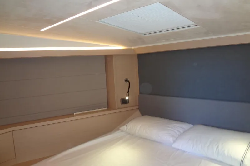 Slide: The Image of Engine control panel display of a 2023 Prestige 420S, showing RPM, pressure, and fuel rate. - 51