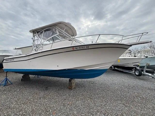 The Image of Grady-White Express 265 2000 - 0