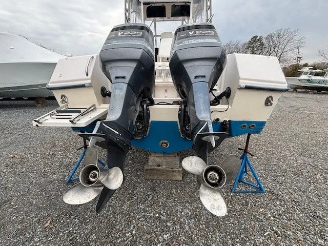 Slide: The Image of Grady-White Express 265 2000 - 2