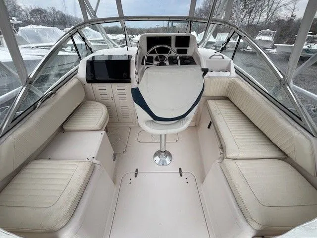 Slide: The Image of Grady-White Express 265 2000 - 6