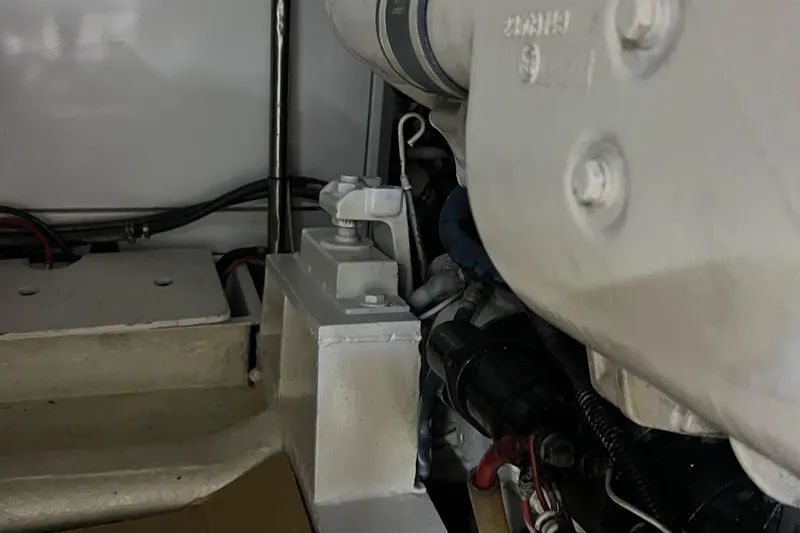 Slide: The Image of Hyatt 51 Aft Cabin Motor Yacht 1998 - 126