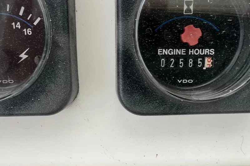 Slide: The Image of Hyatt 51 Aft Cabin Motor Yacht 1998 - 54