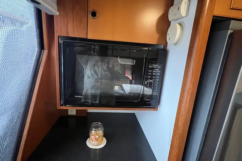 Slide: The Image of Hyatt 51 Aft Cabin Motor Yacht 1998 - 67