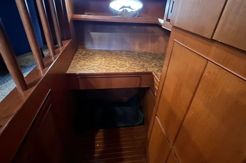 Slide: The Image of Hyatt 51 Aft Cabin Motor Yacht 1998 - 85