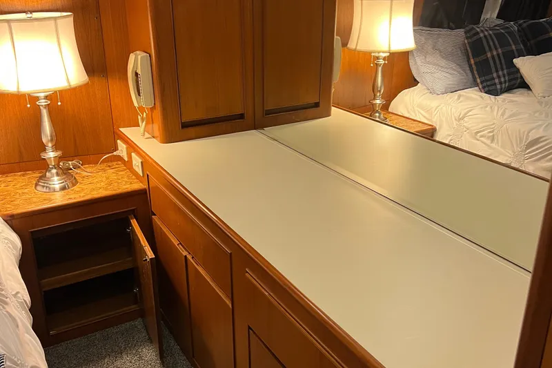 Slide: The Image of Hyatt 51 Aft Cabin Motor Yacht 1998 - 95