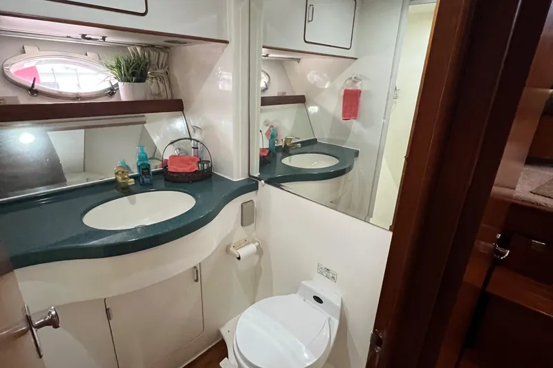 Slide: The Image of Hyatt 51 Aft Cabin Motor Yacht 1998 - 99