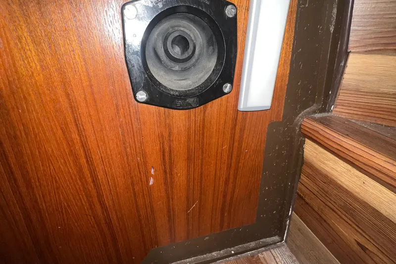 Slide: The Image of Gulfstar 44 Aft Cabin 1986 - 106