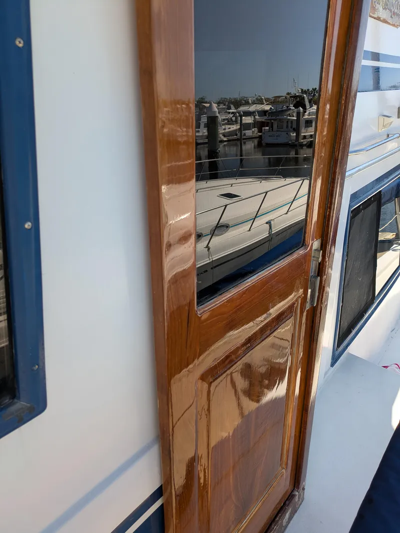 Slide: The Image of Gulfstar 44 Aft Cabin 1986 - 110