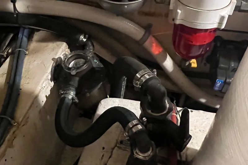 Slide: The Image of Gulfstar 44 Aft Cabin 1986 - 90