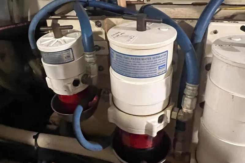 Slide: The Image of Gulfstar 44 Aft Cabin 1986 - 95