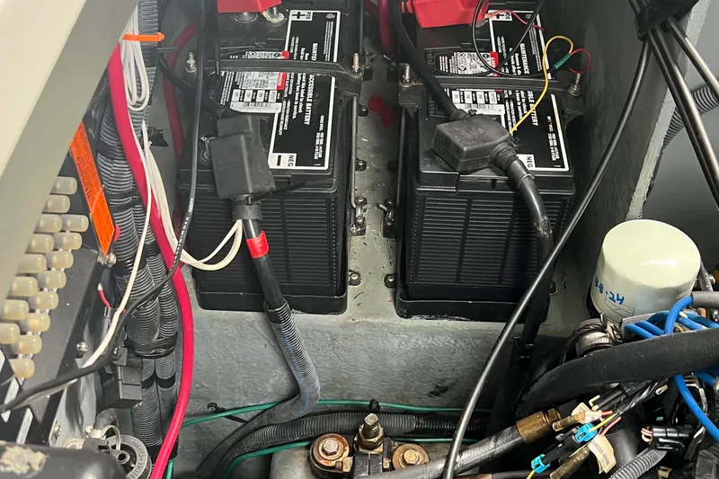 Slide: The Image of Sea Ray Sundancer 320 2003 - 82