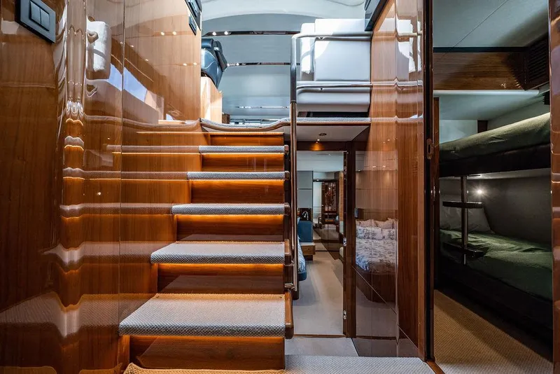 Slide: The Image of Princess 65 - Interior Companionway - 15