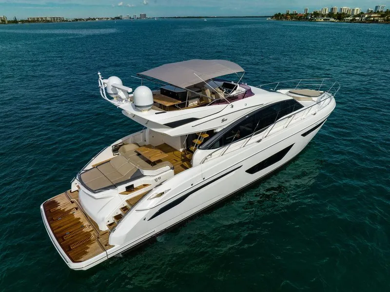 Slide: The Image of Princess 65 - Exterior Profile - 38