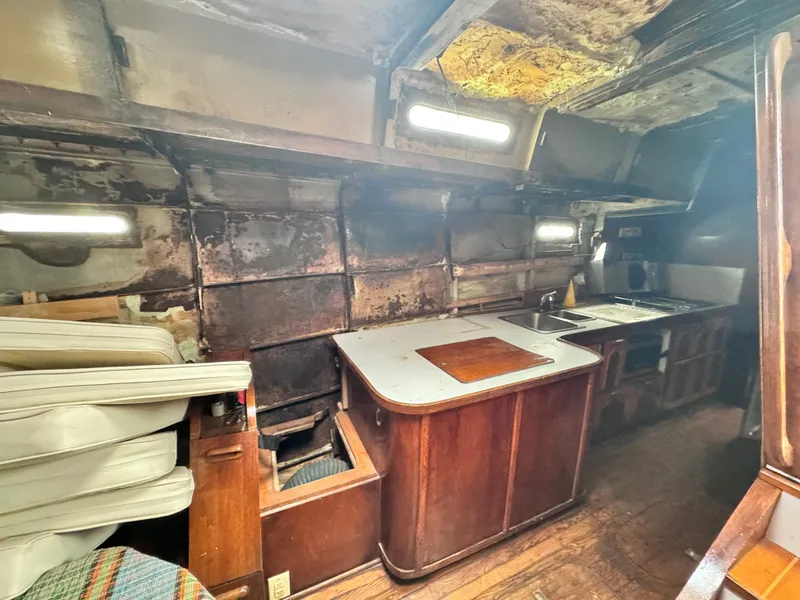 Slide: The Image of Interior of a 1999 Bruce Roberts 64 Custom Steel Cruiser. - 22