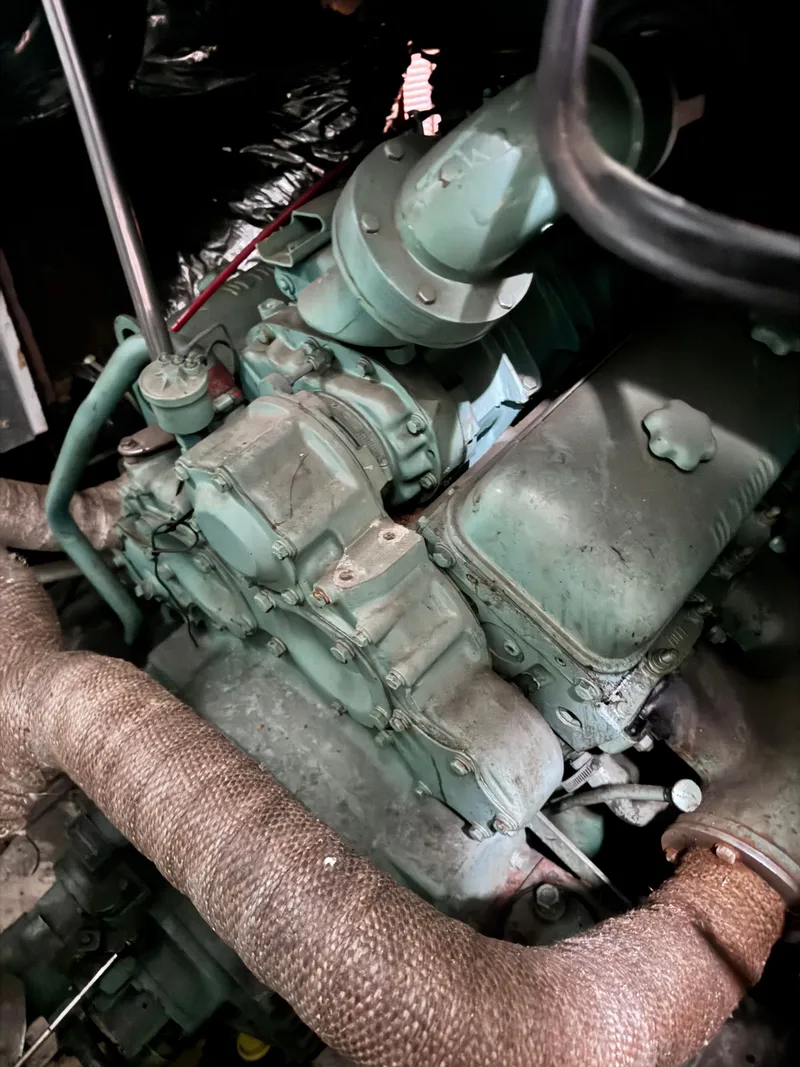 Slide: The Image of Engine of a 1999 Bruce Roberts 64 Custom Steel Cruiser. - 24