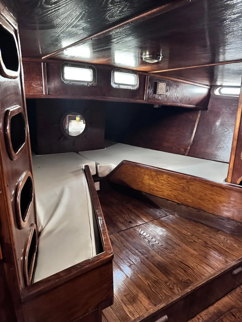 Slide: The Image of Interior of a 1999 Bruce Roberts 64 Custom Steel Cruiser. - 28