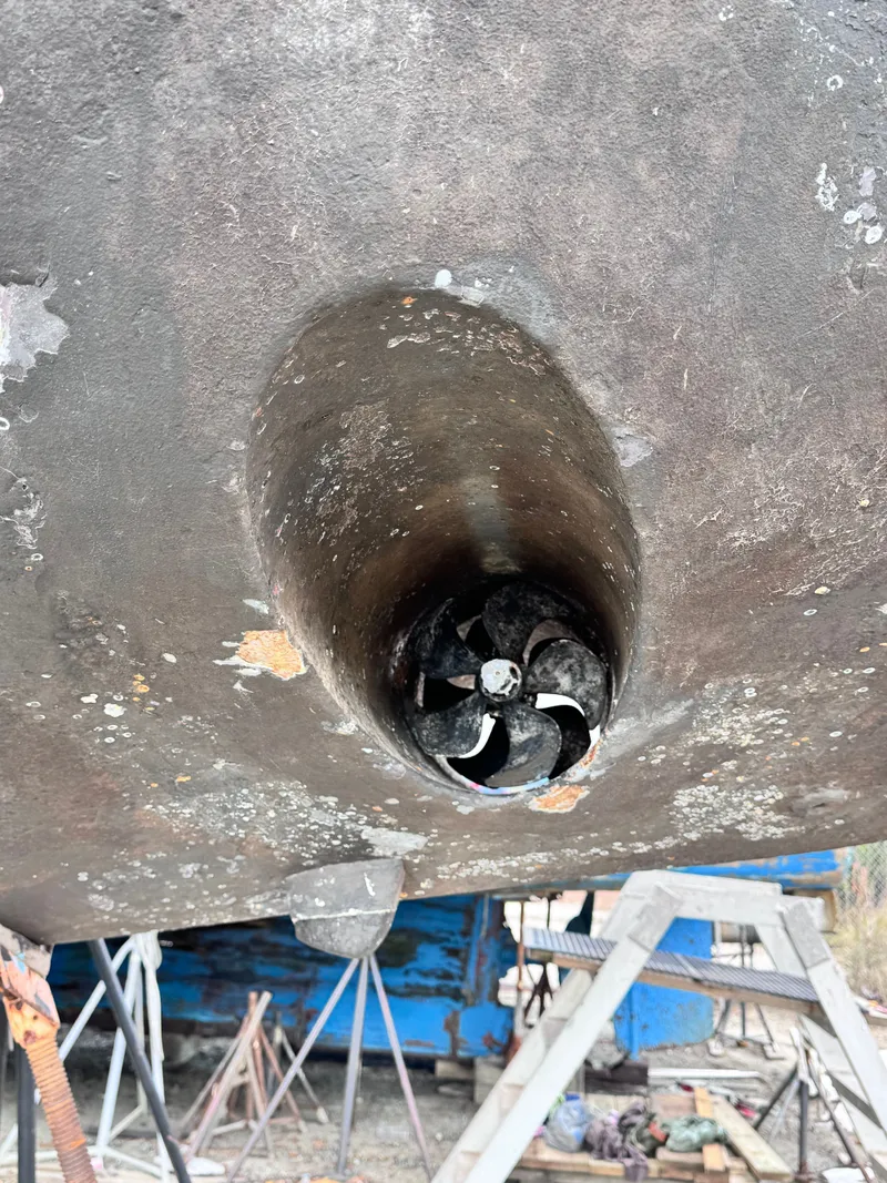 Slide: The Image of Underside of a 1999 Bruce Roberts 64 Custom Steel Cruiser. - 3