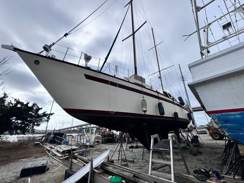 Slide: The Image of 1999 Bruce Roberts 64 Custom Steel Cruiser in dry dock. - 4