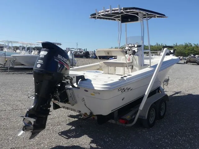 Slide: The Image of Sea Chaser 21 LX 2016 - 4