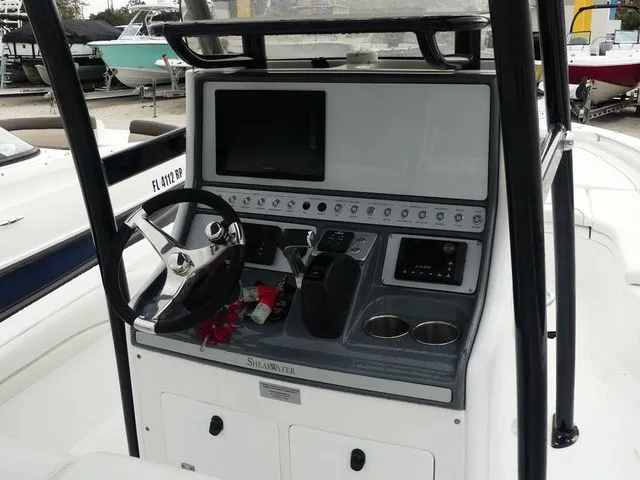 Slide: The Image of Shearwater 260 Carolina Flare 2021 - 4