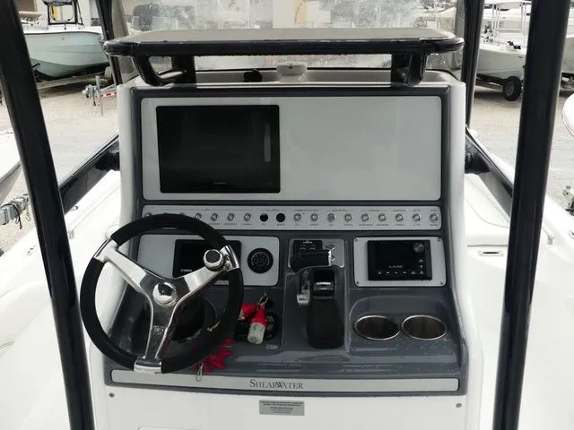 Slide: The Image of Shearwater 260 Carolina Flare 2021 - 5