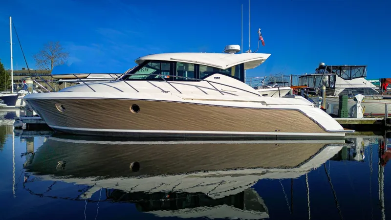 The Image of Tiara C39 Coupe 2023 - 0