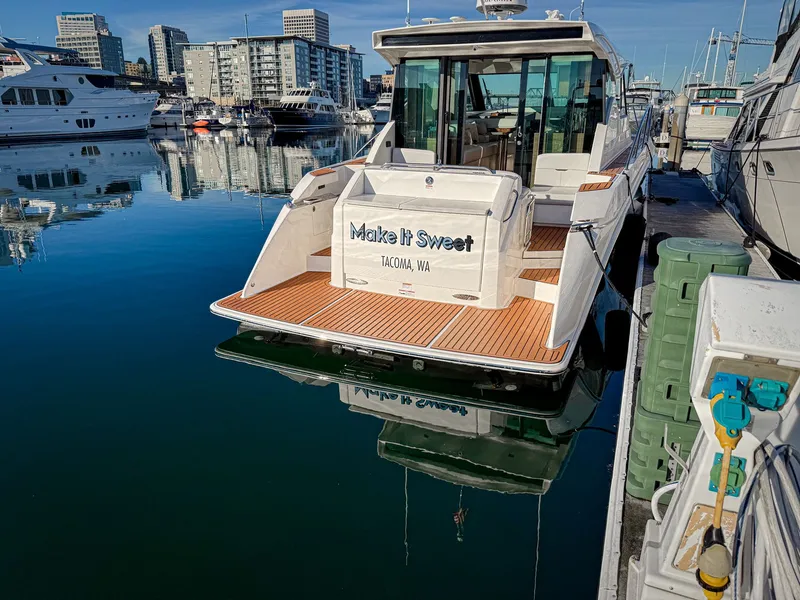 Slide: The Image of Tiara C39 Coupe 2023 - 13