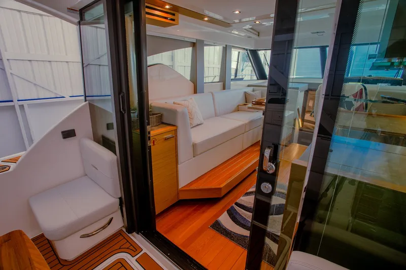 Slide: The Image of Tiara C39 Coupe 2023 - 33