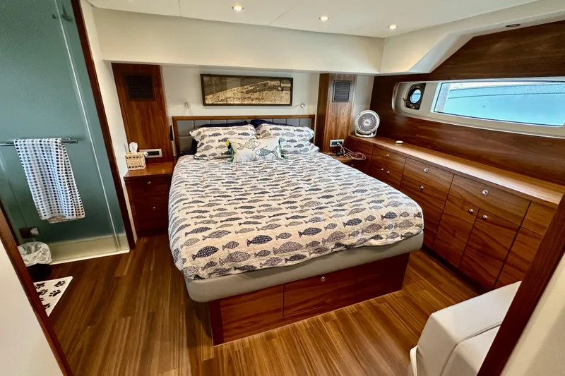 Slide: The Image of Outer Reef 62 SOUTH PAWS - Master Stateroom - 74