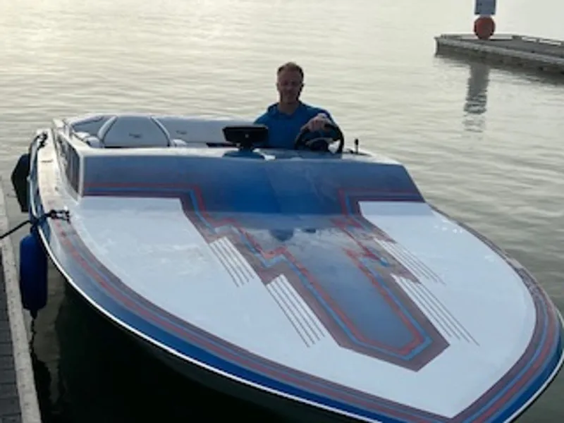 Slide: The Image of Finish Line 22 1997 - 3