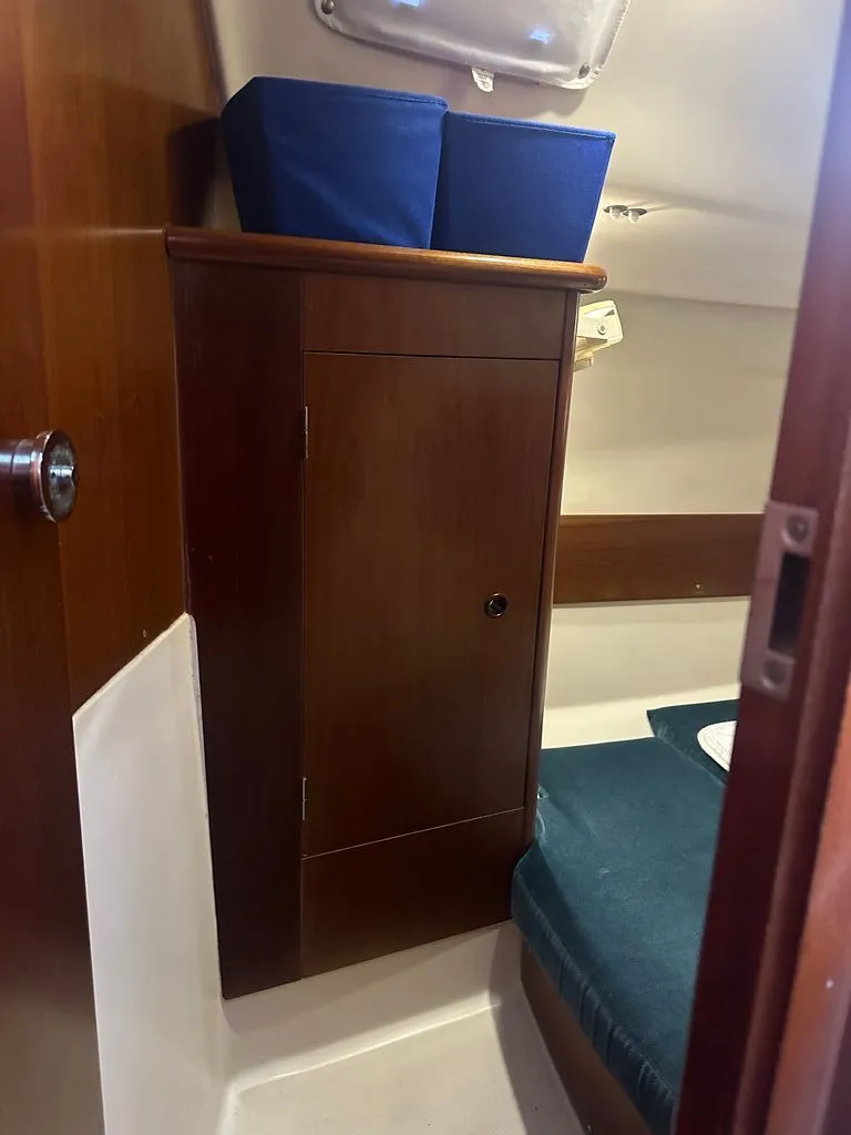 Slide: The Image of Beneteau Oceanis 321 1999 - 14