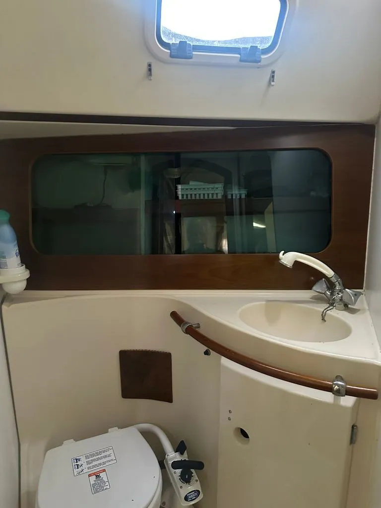 Slide: The Image of Beneteau Oceanis 321 1999 - 17