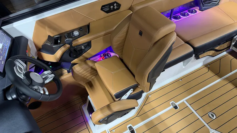 Slide: The Image of Nautique Super Air Nautique G23 2026 - 61