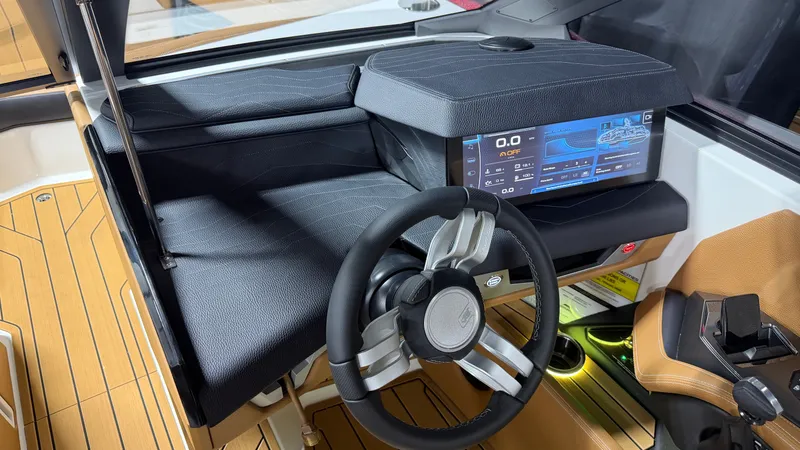 Slide: The Image of Nautique Super Air Nautique G23 2026 - 76