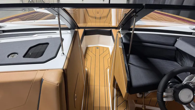 Slide: The Image of Nautique Super Air Nautique G23 2026 - 79