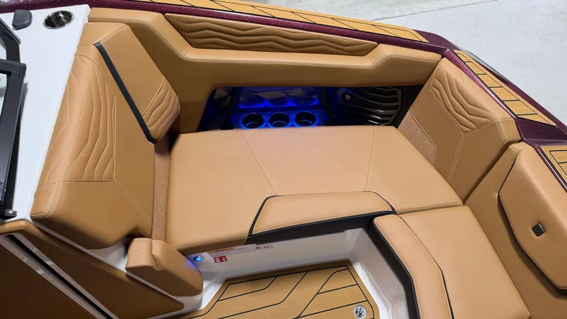 Slide: The Image of Nautique Super Air Nautique G23 2026 - 87