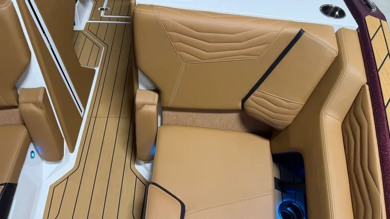 Slide: The Image of Nautique Super Air Nautique G23 2026 - 88