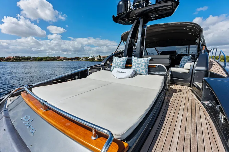 Slide: The Image of Riva 63' Virtus 2015 - 27