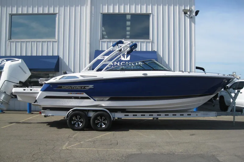 The Image of 2024 Monterey 275SS Super Sport boat displayed at Anchor Marine Group showroom. - 0