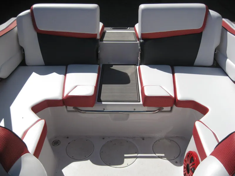 Slide: The Image of 2016 Scarab 195 HO Impulse boat interior with red and white seating. - 10