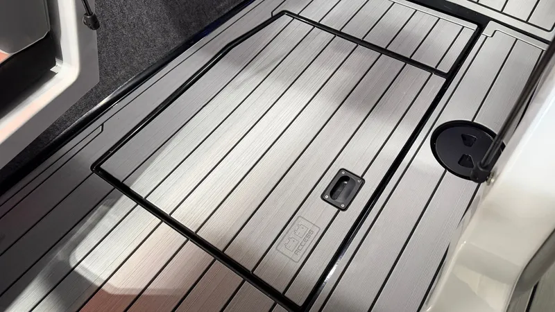 Slide: The Image of Nautique Super Air Nautique G25 2026 - 62