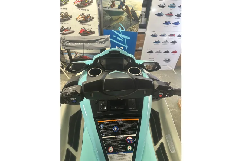 Slide: The Image of 2025 Yamaha WaveRunner FX Cruiser HO dashboard with controls and display. - 4