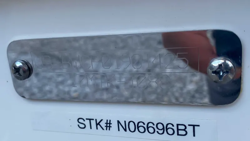 Slide: The Image of Boston Whaler 170 Montauk 2025 serial number plate. - 14