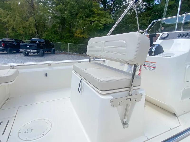 Slide: The Image of Interior view of the 2025 Boston Whaler 170 Montauk boat. - 9