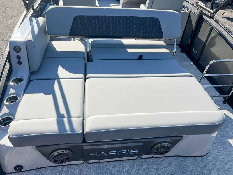 Slide: The Image of Harris Solstice 230 SLDH 2025 boat seat with gray upholstery. - 11
