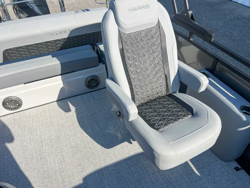 Slide: The Image of Luxurious seating in Harris Solstice 230 SLDH boat, model 2025. - 17